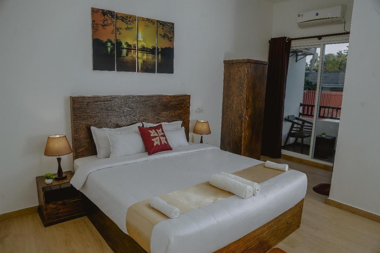 Lucky Transit Hotel - Katunayake Airport Экстерьер фото