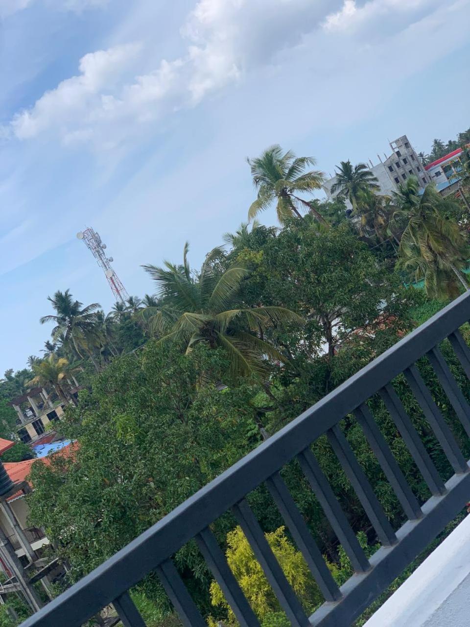 Lucky Transit Hotel - Katunayake Airport Экстерьер фото
